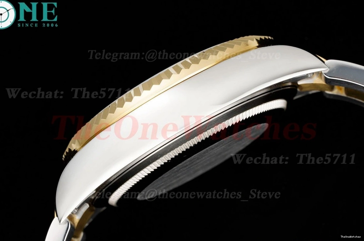 Oyster 326933 FNF YG SS Stk SkyDweller A9001 42mm White 1220